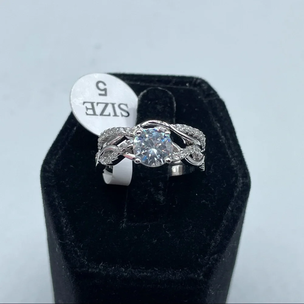 925 Sterling Silver Round Cut Diamond Elegant 2 Band Wedding Ring Set 5